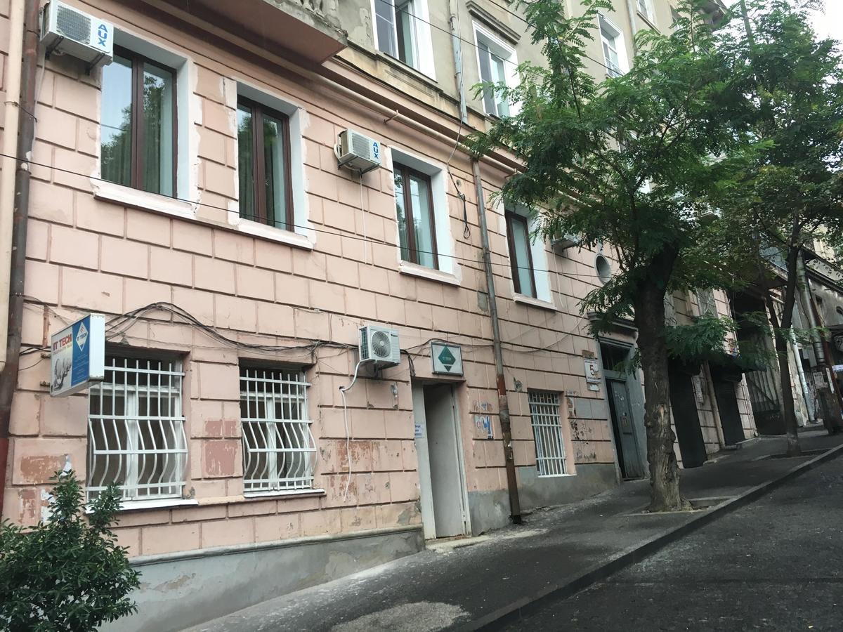 Garden Side Tbilisi Hotel Kültér fotó